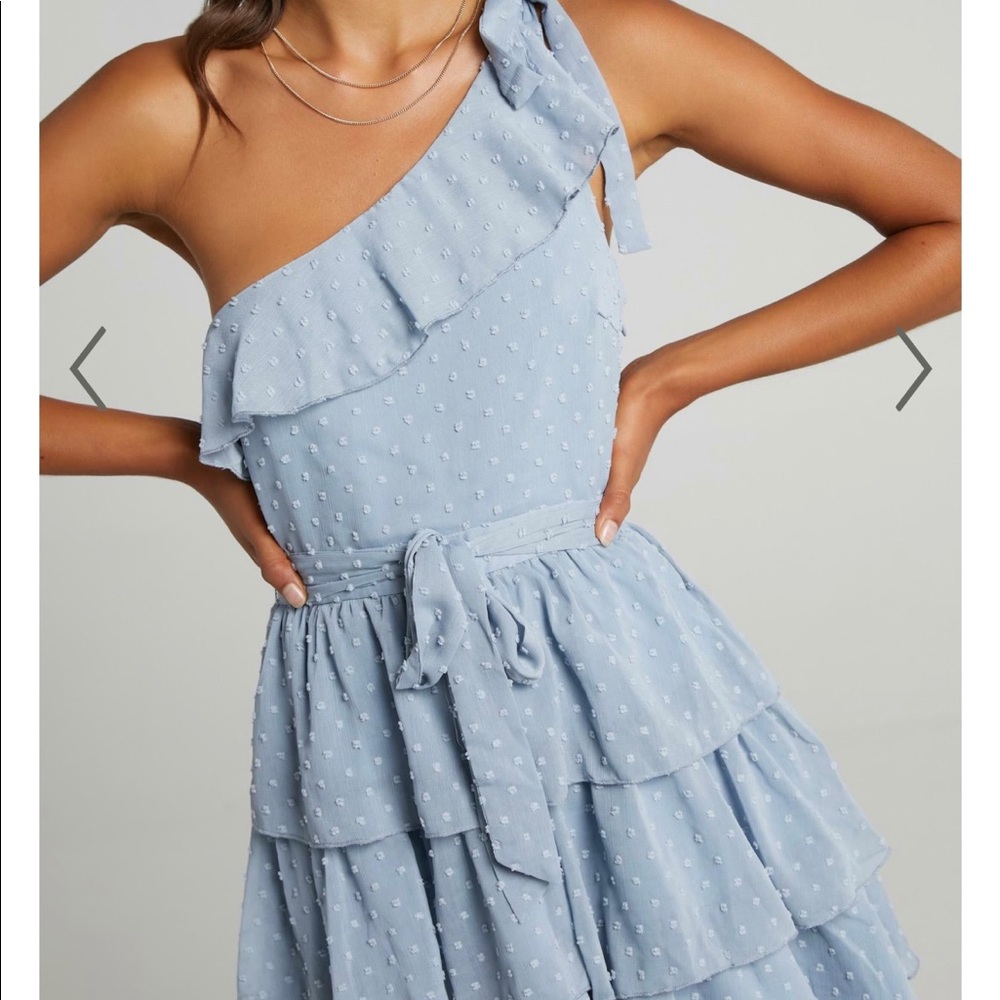 Brand new showpo blue mini dress (2)